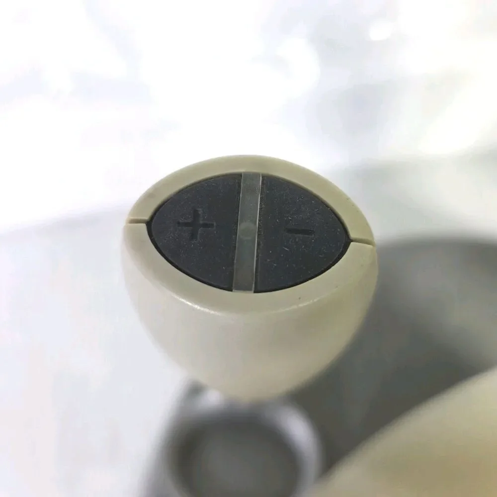 Harmon Kardon Subwoofer & Speakers HK695-01 - Picture 7 of 8